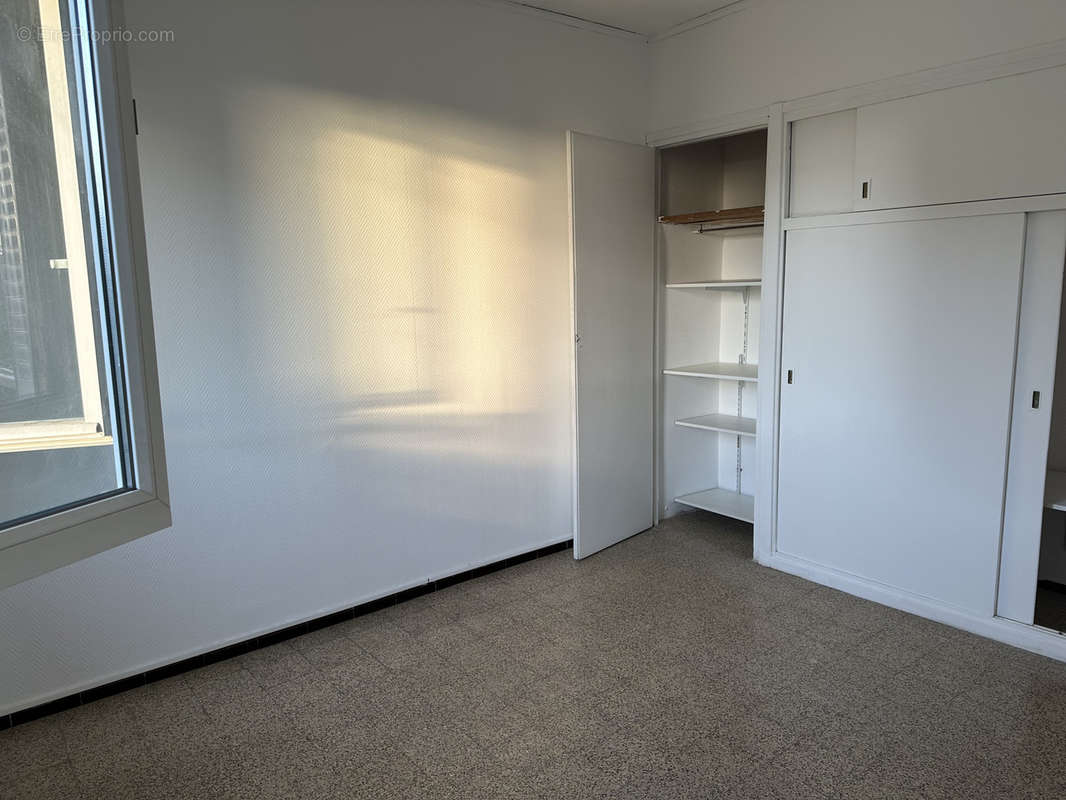 Appartement à MARSEILLE-15E