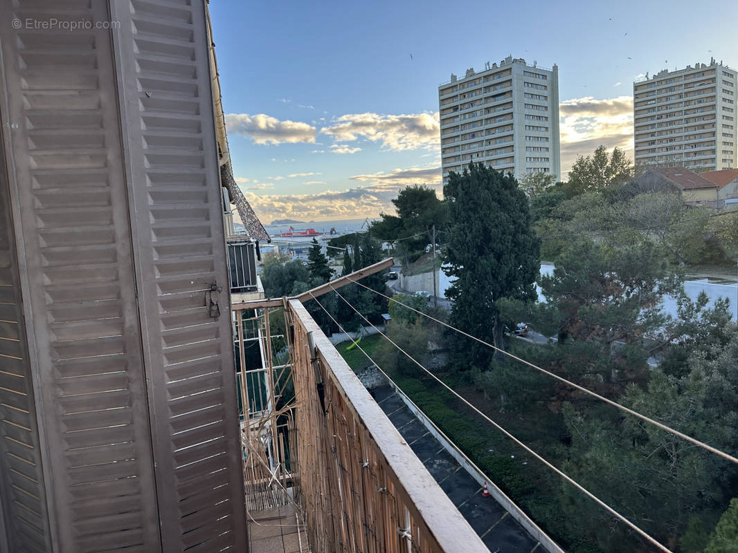 Appartement à MARSEILLE-15E