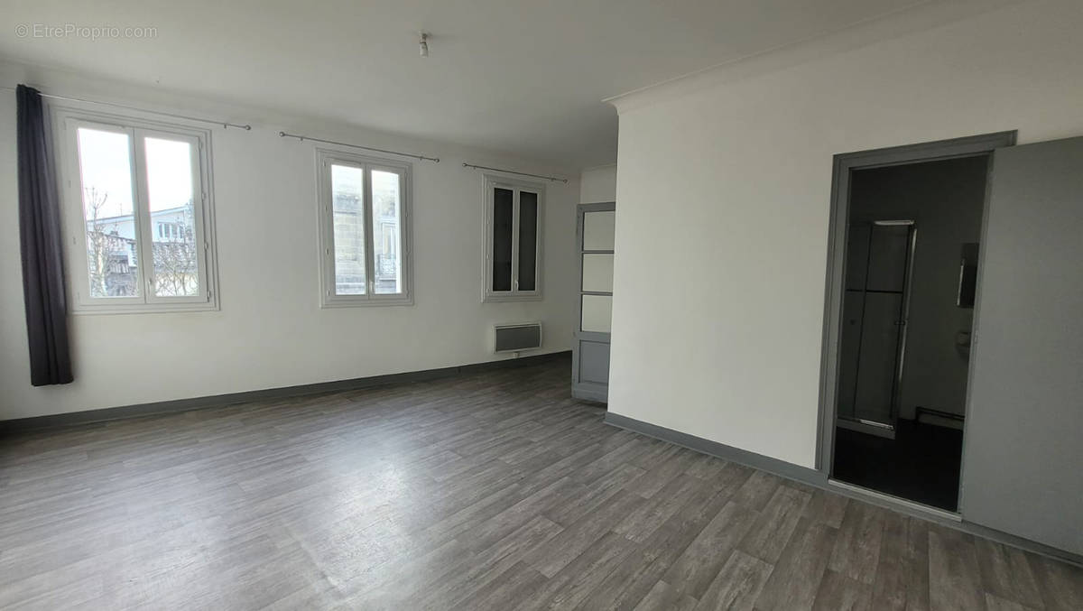 Appartement à BORDEAUX