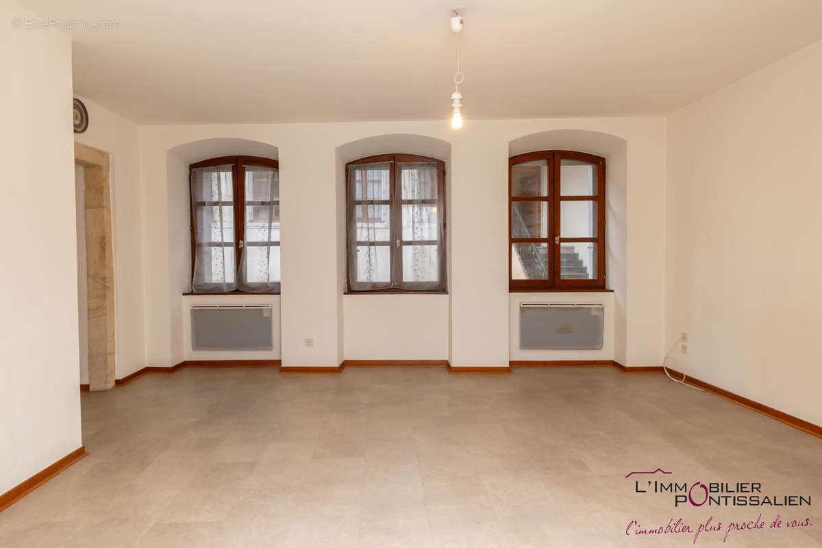 Appartement à PONTARLIER