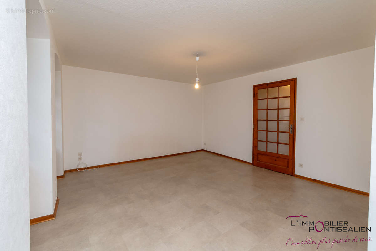 Appartement à PONTARLIER