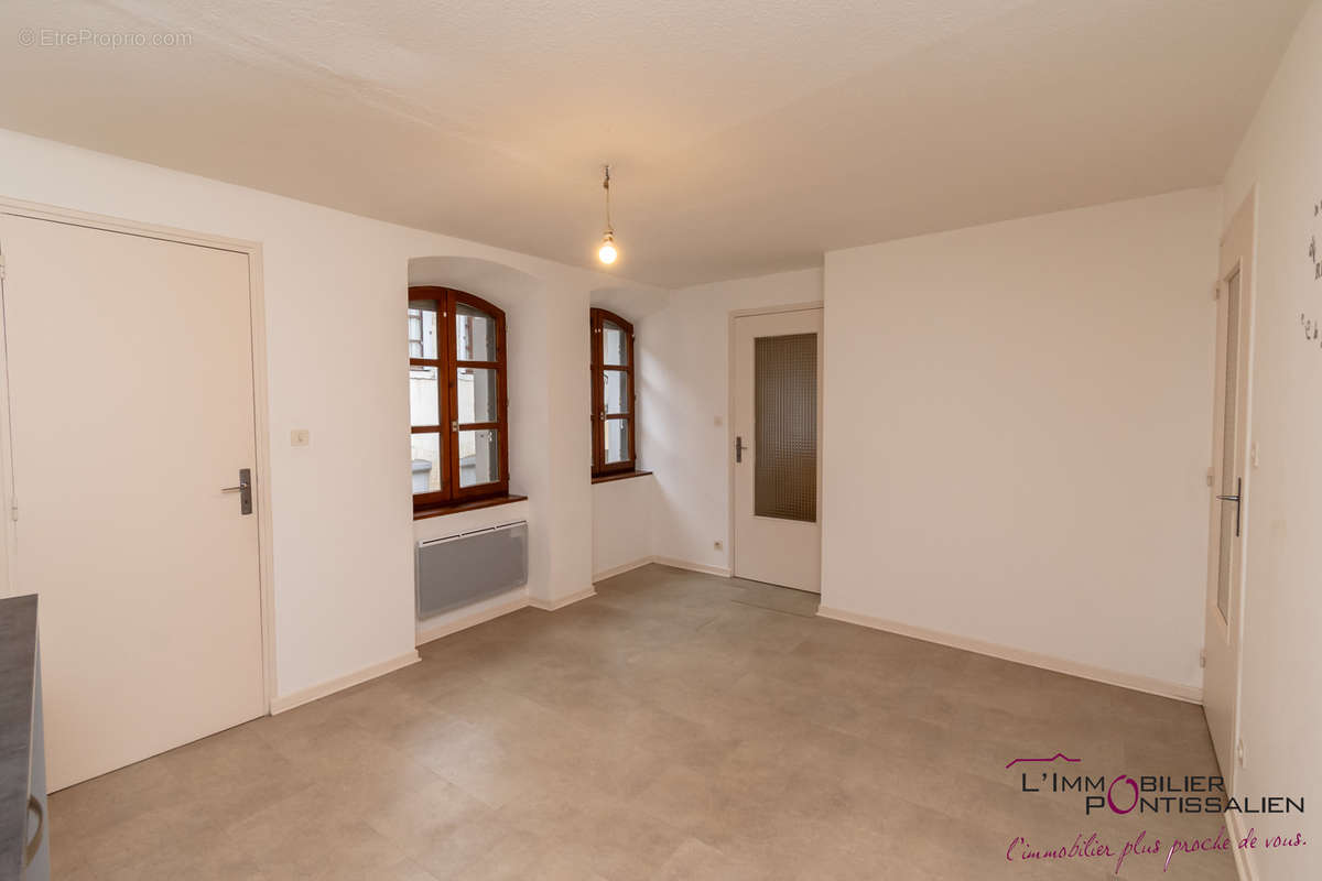 Appartement à PONTARLIER