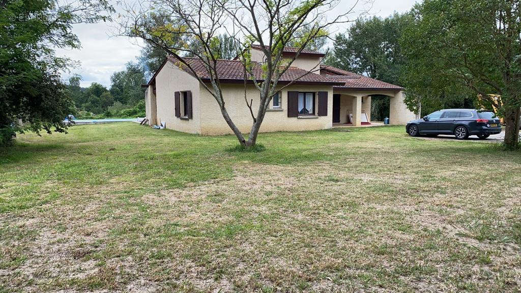 Maison à L&#039;ISLE-EN-DODON