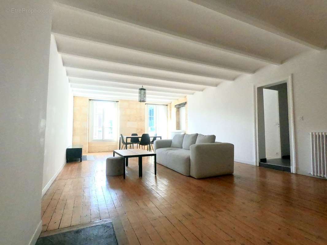 Appartement à BORDEAUX