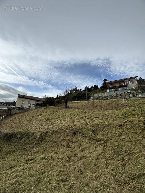 Terrain à AUREC-SUR-LOIRE