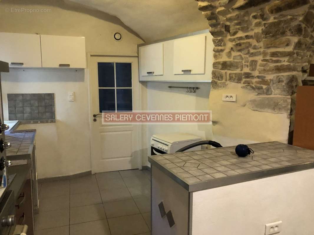 Appartement à DOMESSARGUES