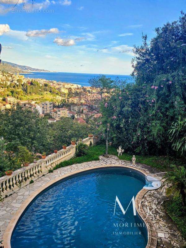 Maison à MENTON