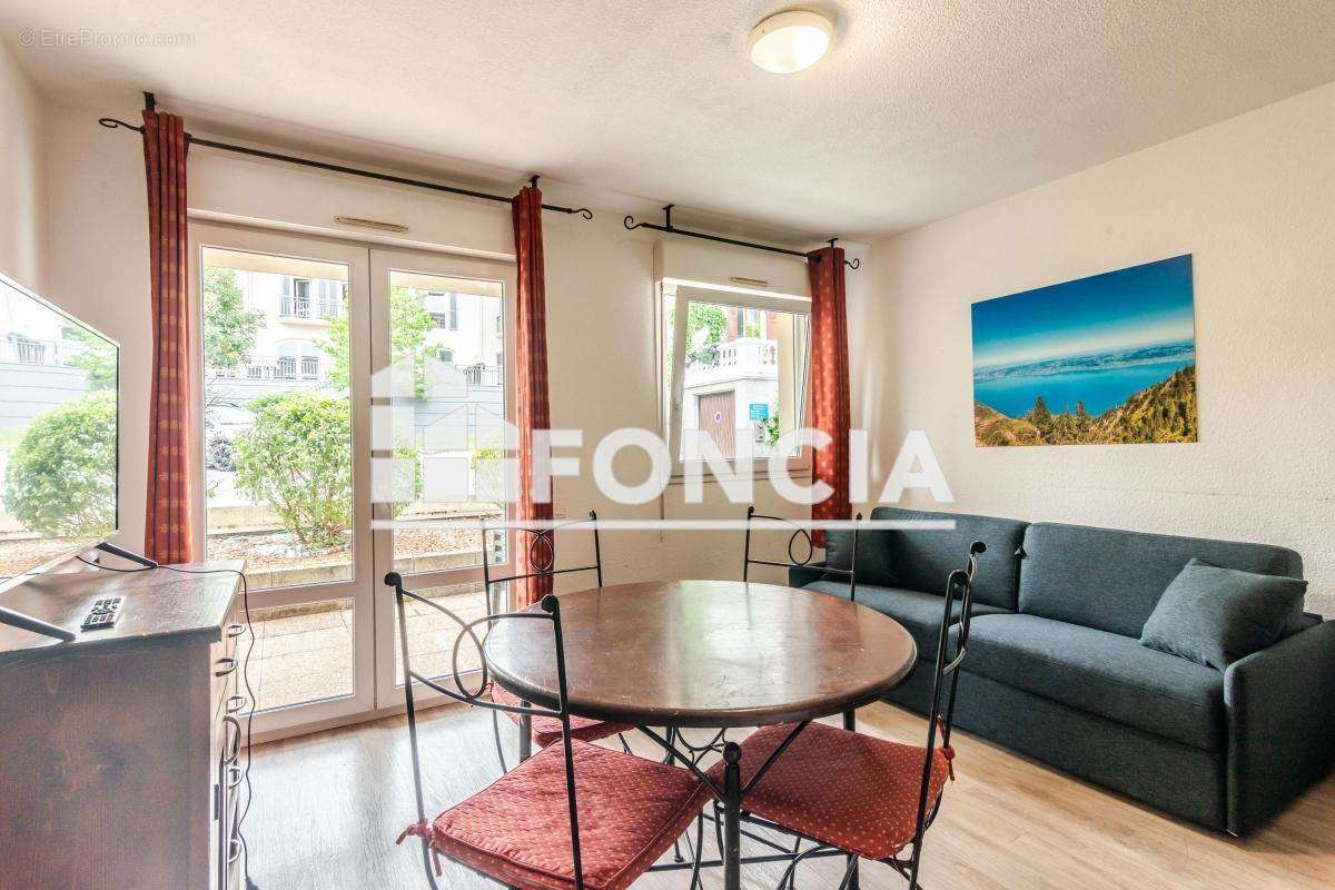 Appartement à EVIAN-LES-BAINS