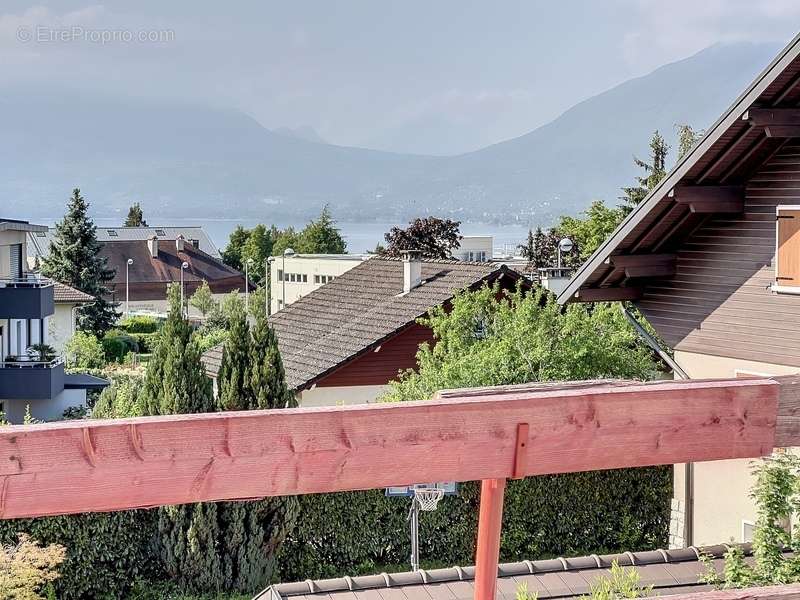 Appartement à ANNECY-LE-VIEUX