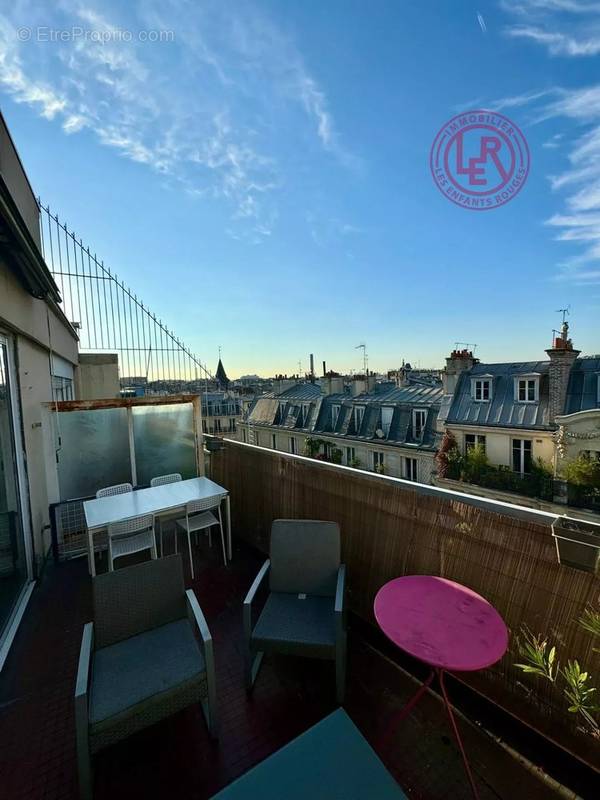 Appartement à PARIS-10E