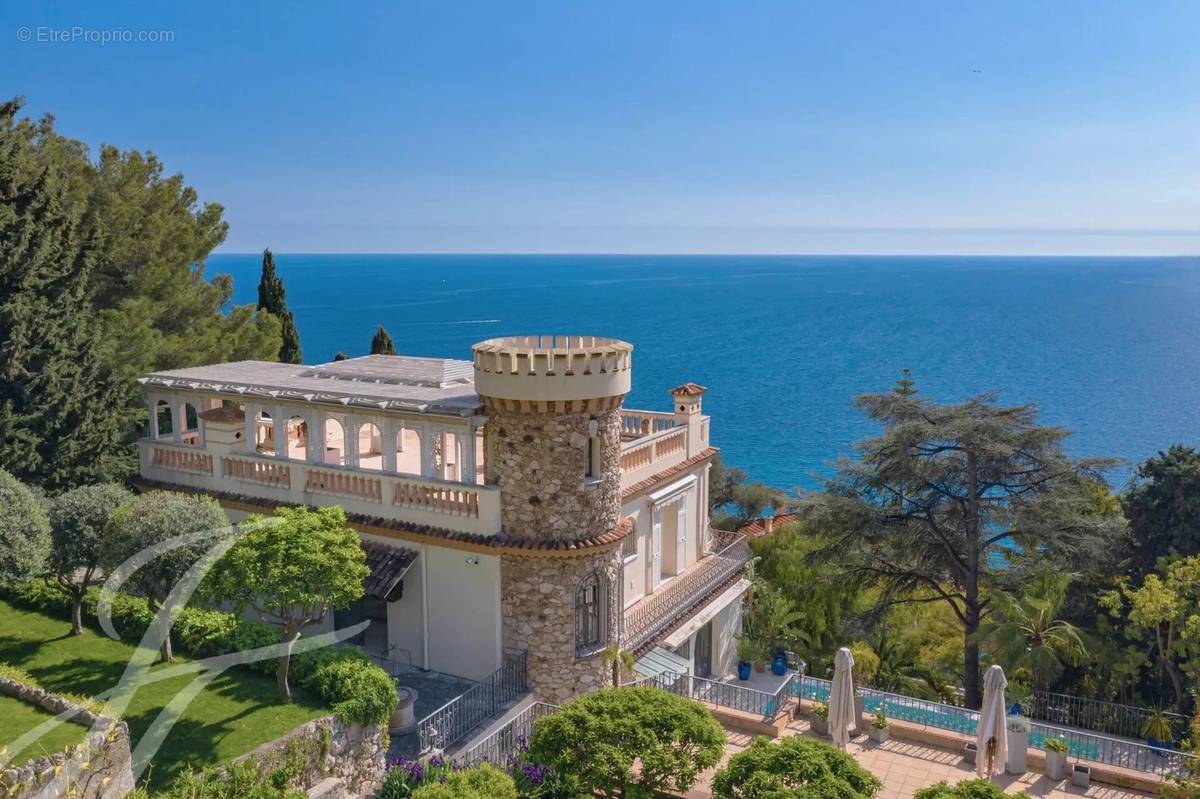 Maison à ROQUEBRUNE-CAP-MARTIN