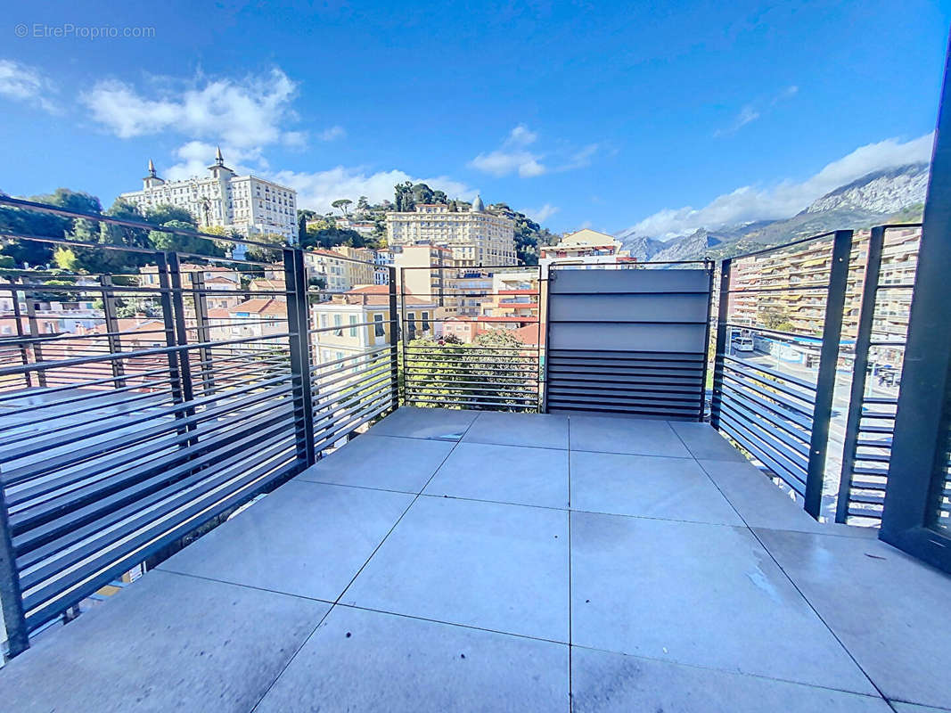 Appartement à MENTON