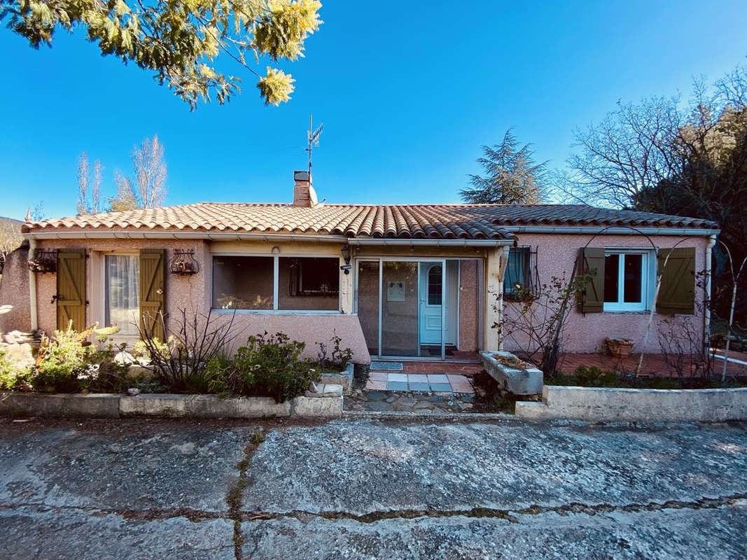 Maison à CAUNES-MINERVOIS