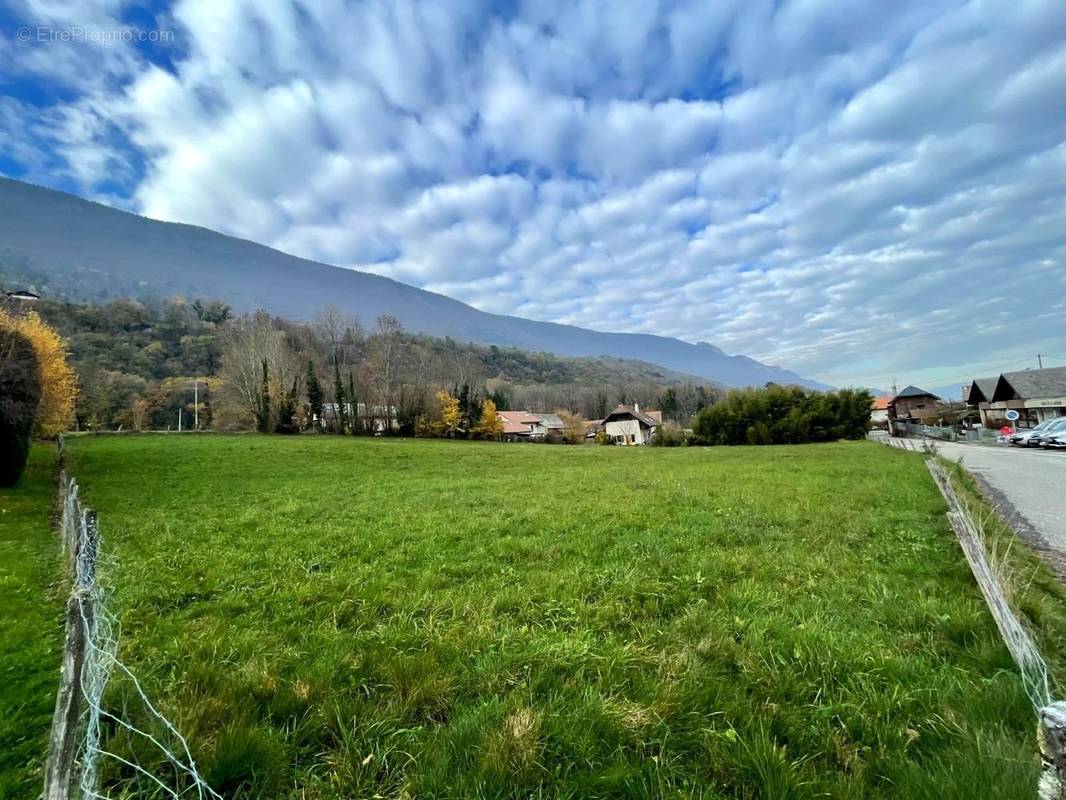 Terrain à LE BOURGET-DU-LAC