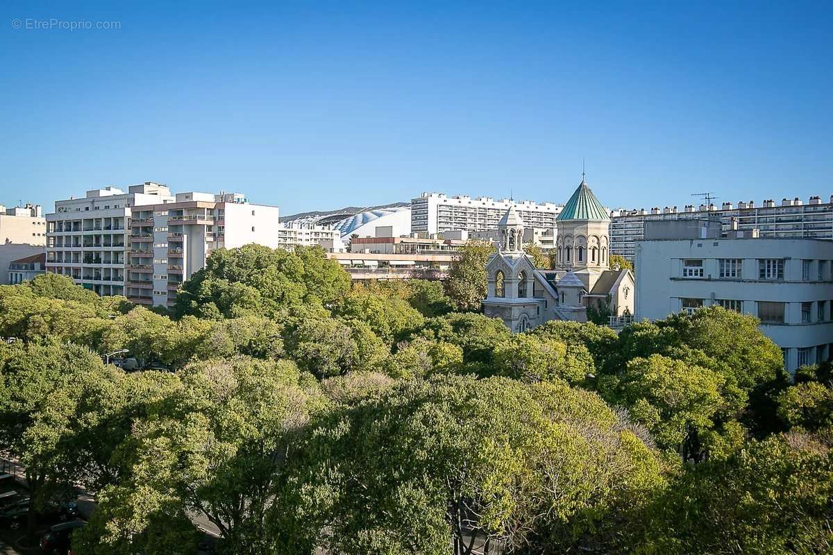 Appartement à MARSEILLE-8E