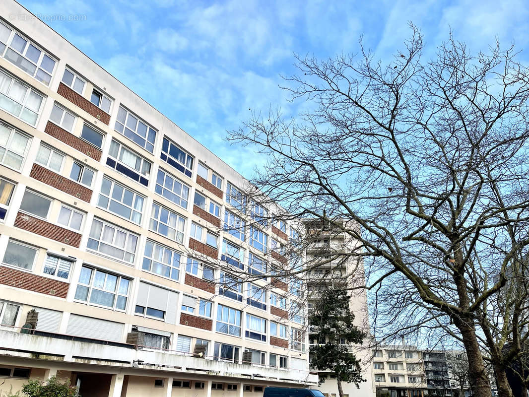 Appartement à HEROUVILLE-SAINT-CLAIR