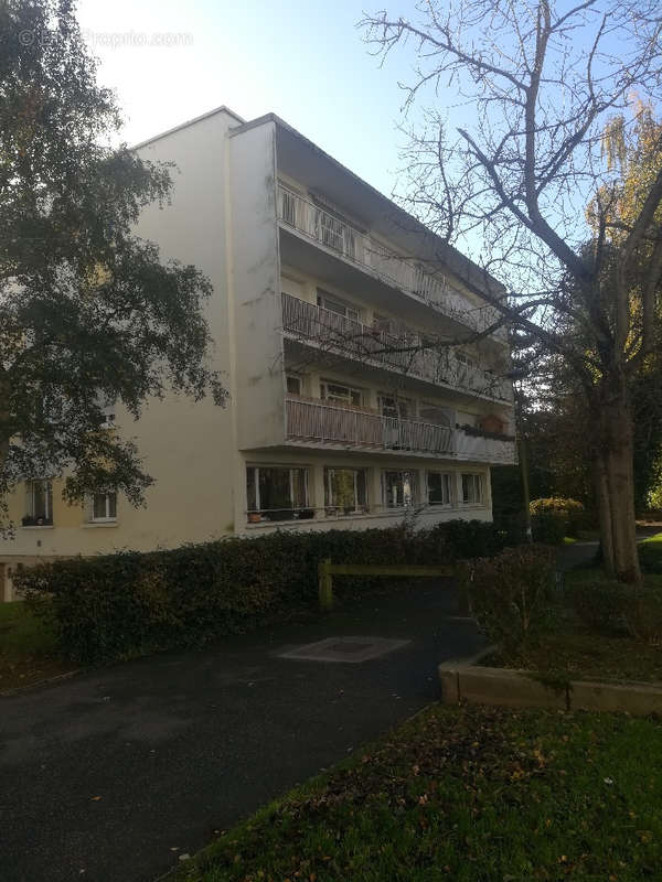 Appartement à HEROUVILLE-SAINT-CLAIR