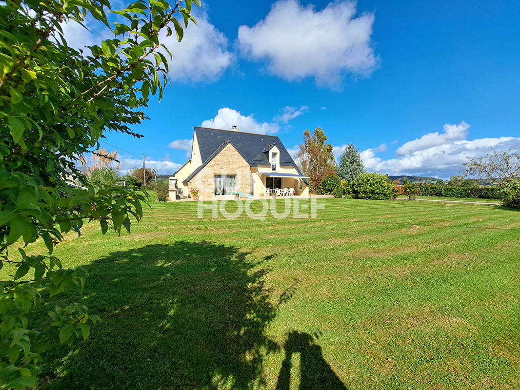 Maison à LANDELLES-ET-COUPIGNY