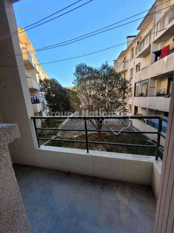 Appartement à NIMES