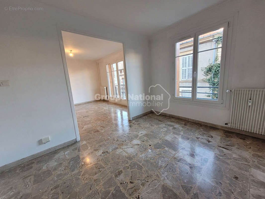 Appartement à NIMES