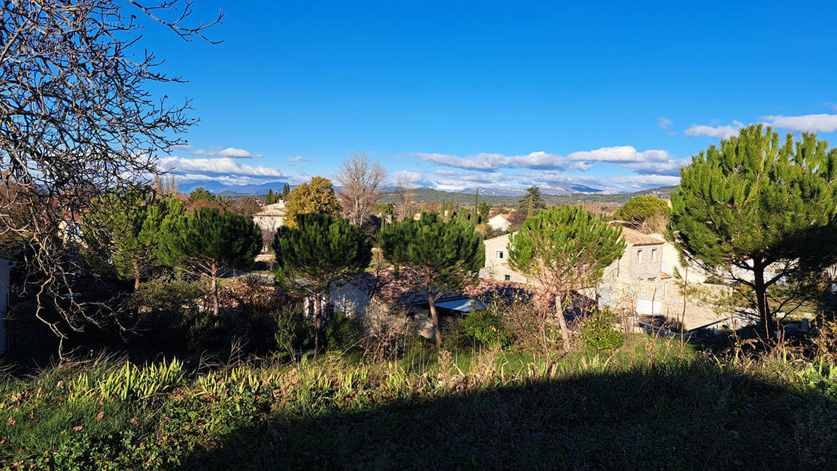 Terrain à MALAUCENE