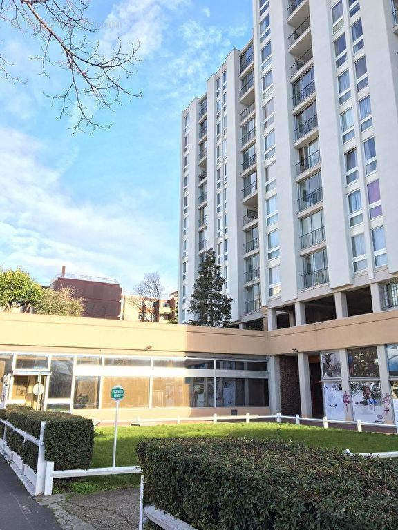 Appartement à IVRY-SUR-SEINE