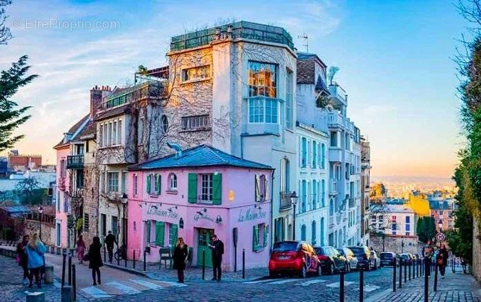 Appartement à PARIS-18E