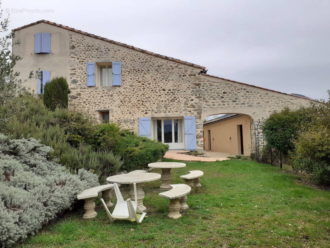 Maison à SISTERON