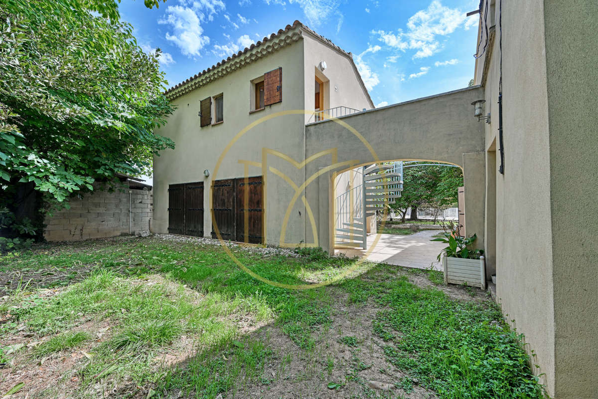 Maison à ARLES