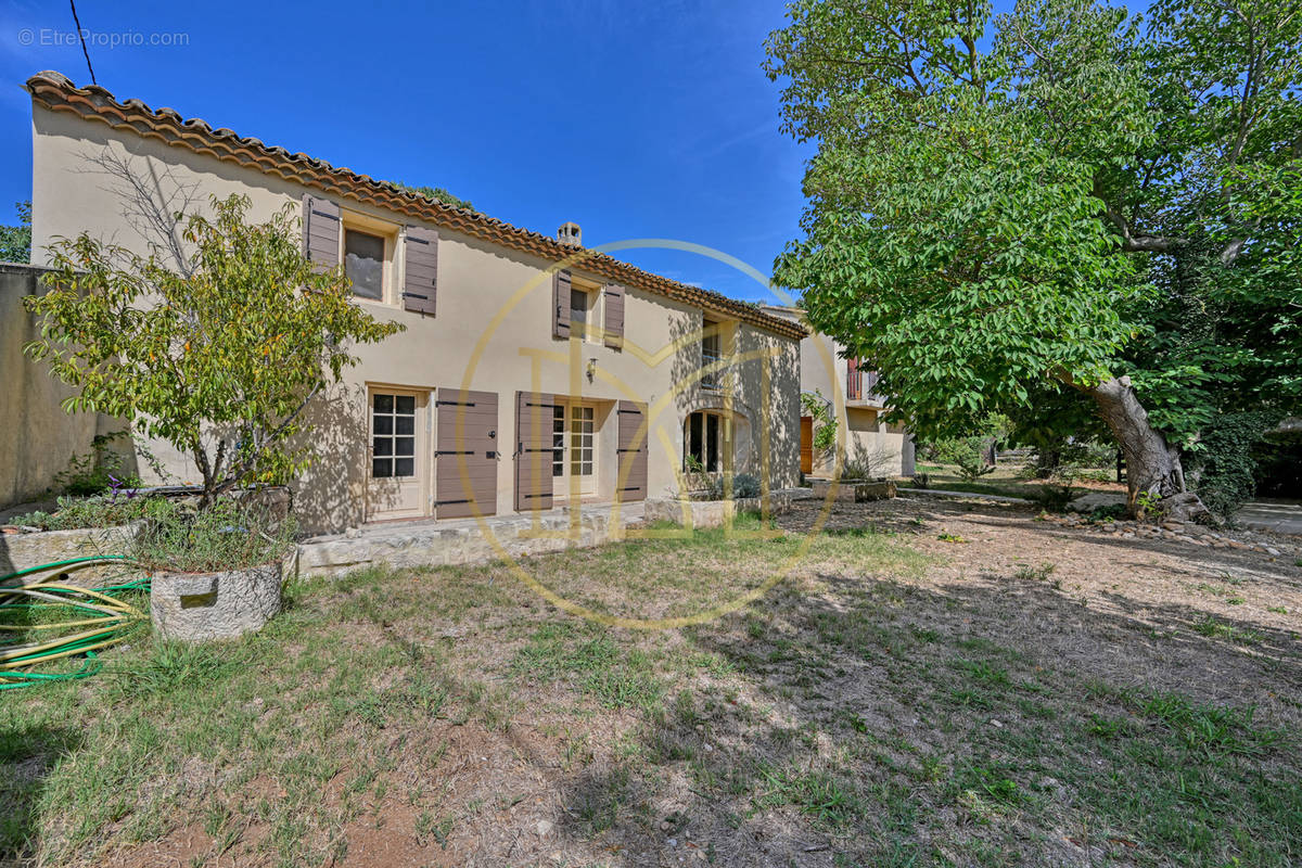 Maison à ARLES