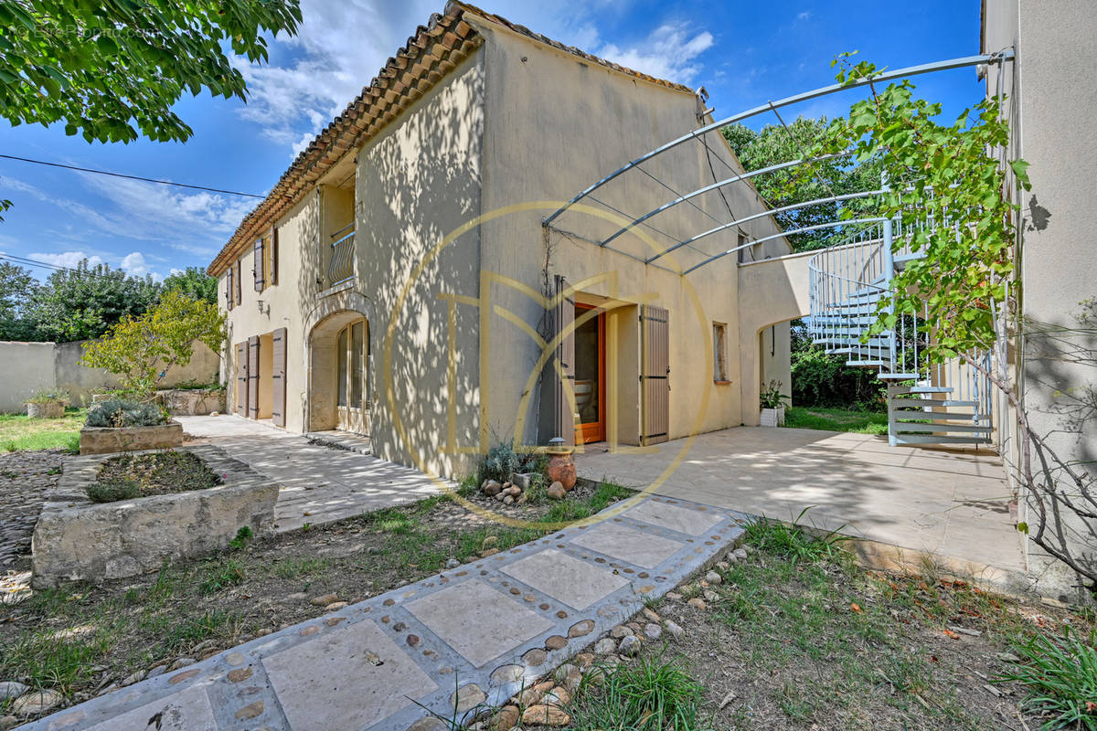 Maison à ARLES