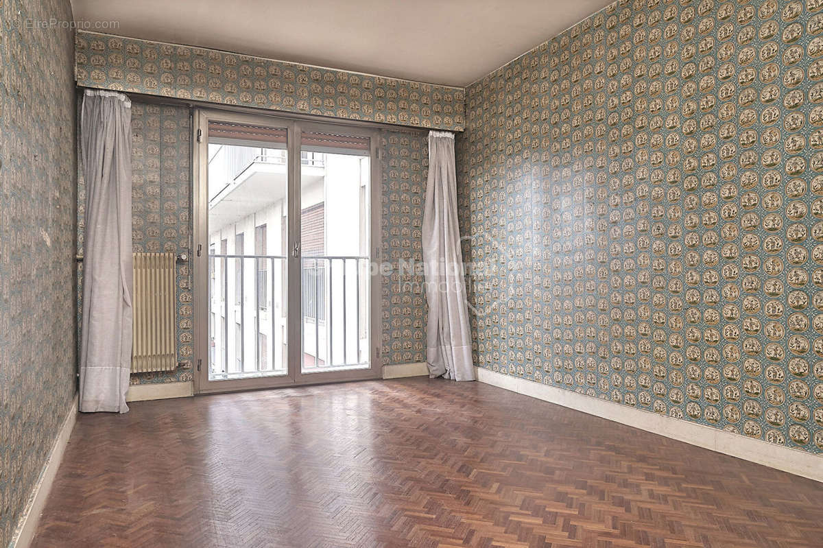 Appartement à VERSAILLES