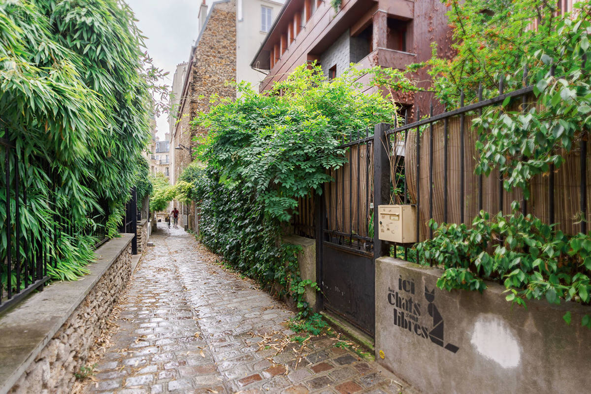 Appartement à PARIS-20E