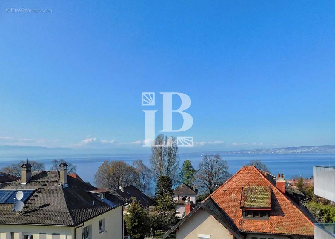 Appartement à EVIAN-LES-BAINS