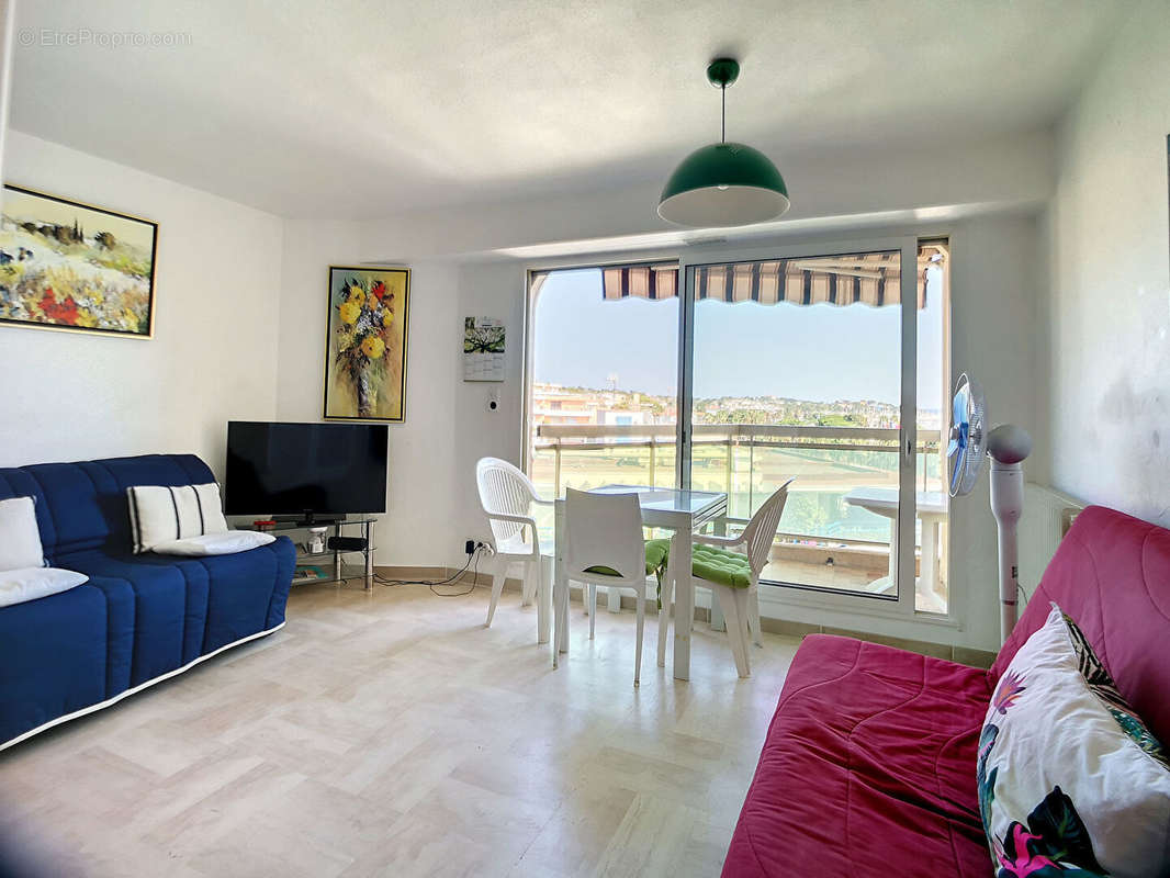 Appartement à SAINT-RAPHAEL