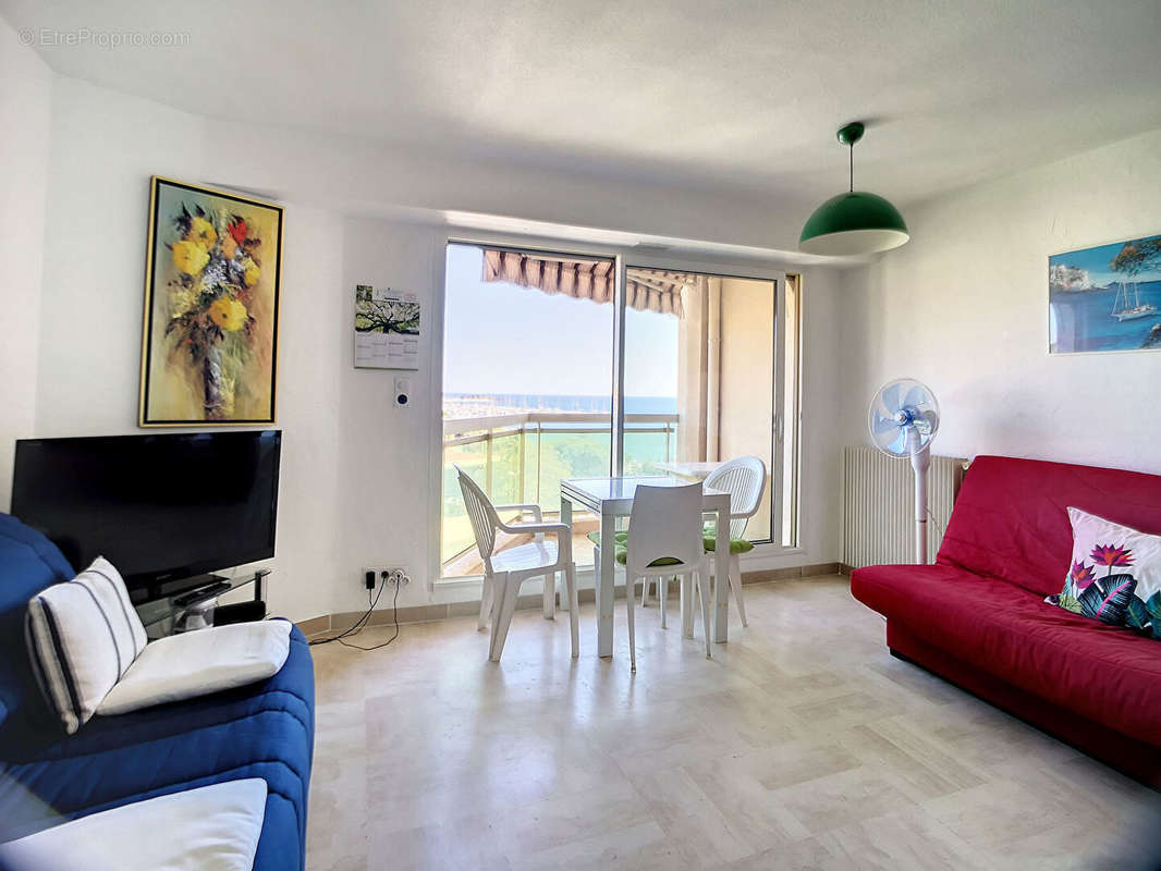 Appartement à SAINT-RAPHAEL