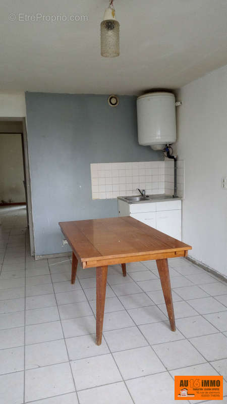 Appartement à COURPIERE