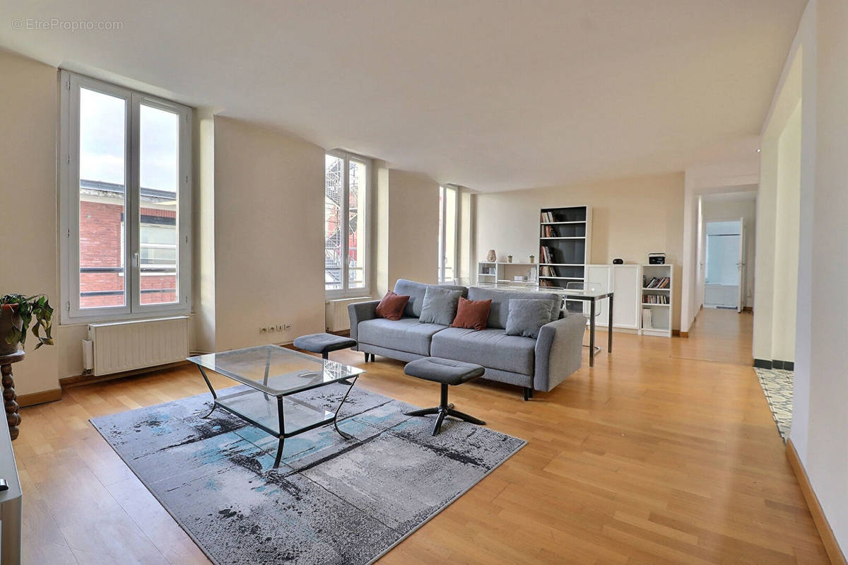 Appartement à SAINT-DENIS