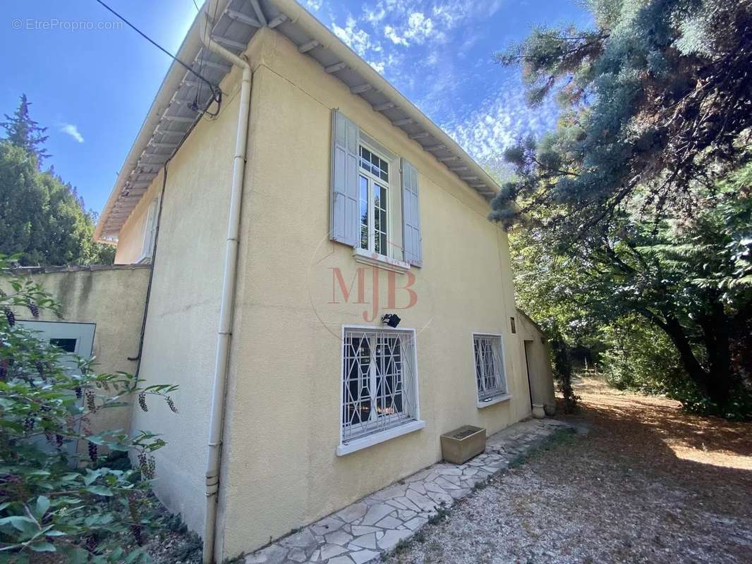 Maison à AIX-EN-PROVENCE