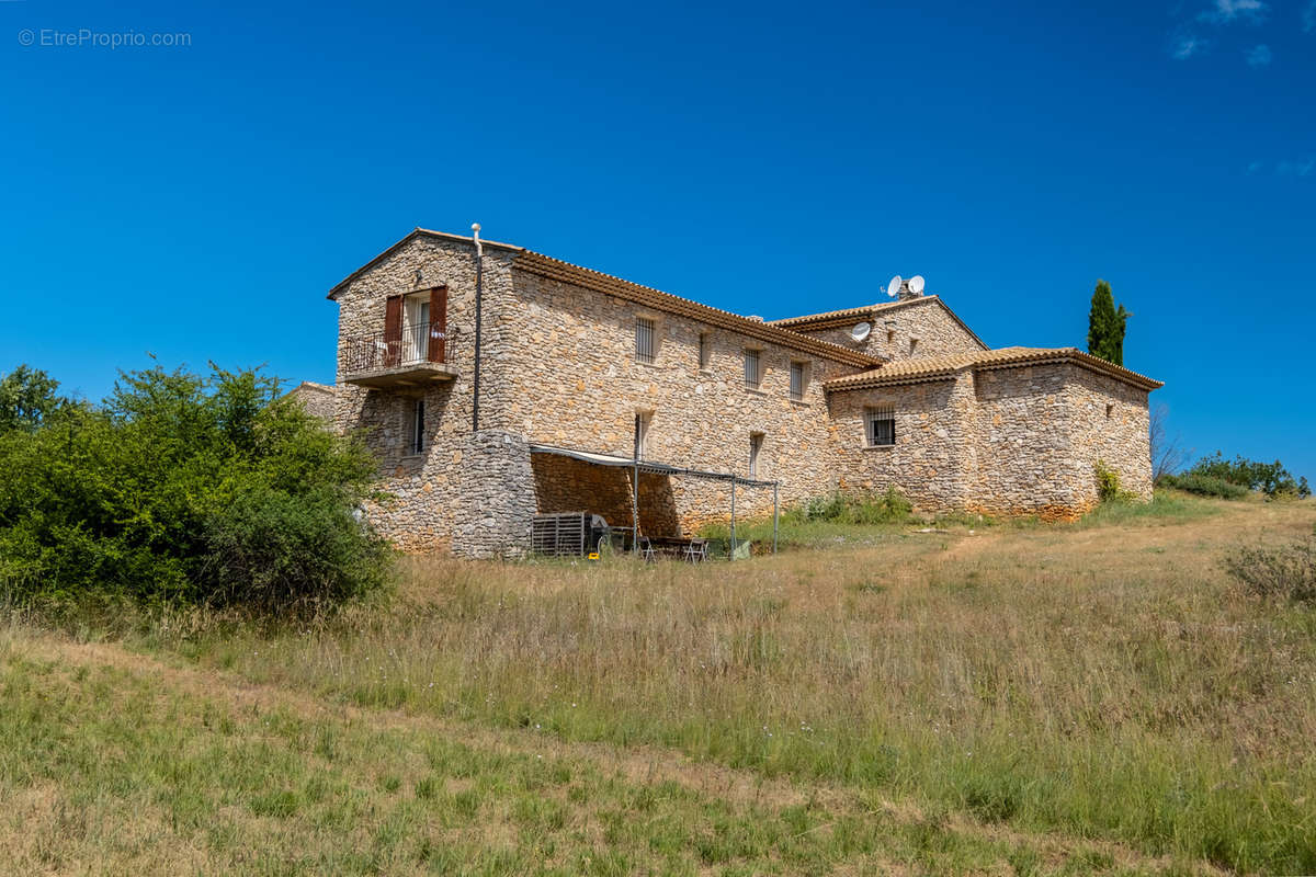 Maison à SIMIANE-LA-ROTONDE