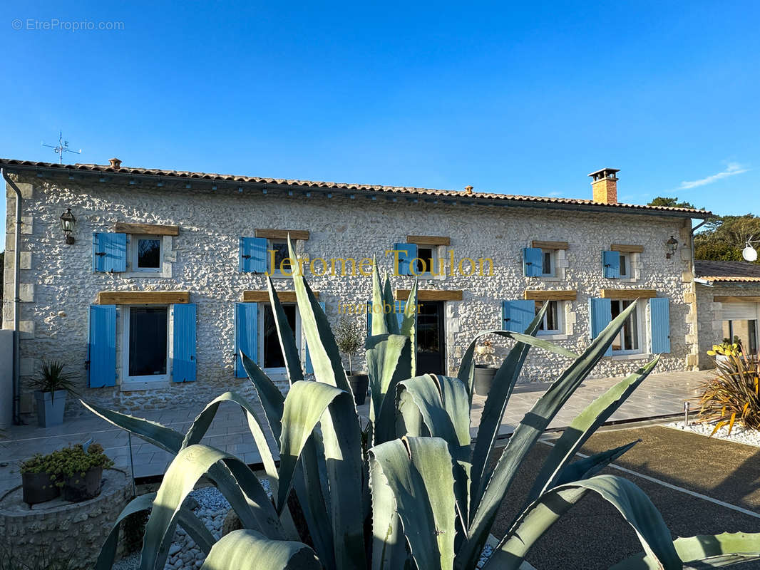 Maison à SAINT-PALAIS-SUR-MER