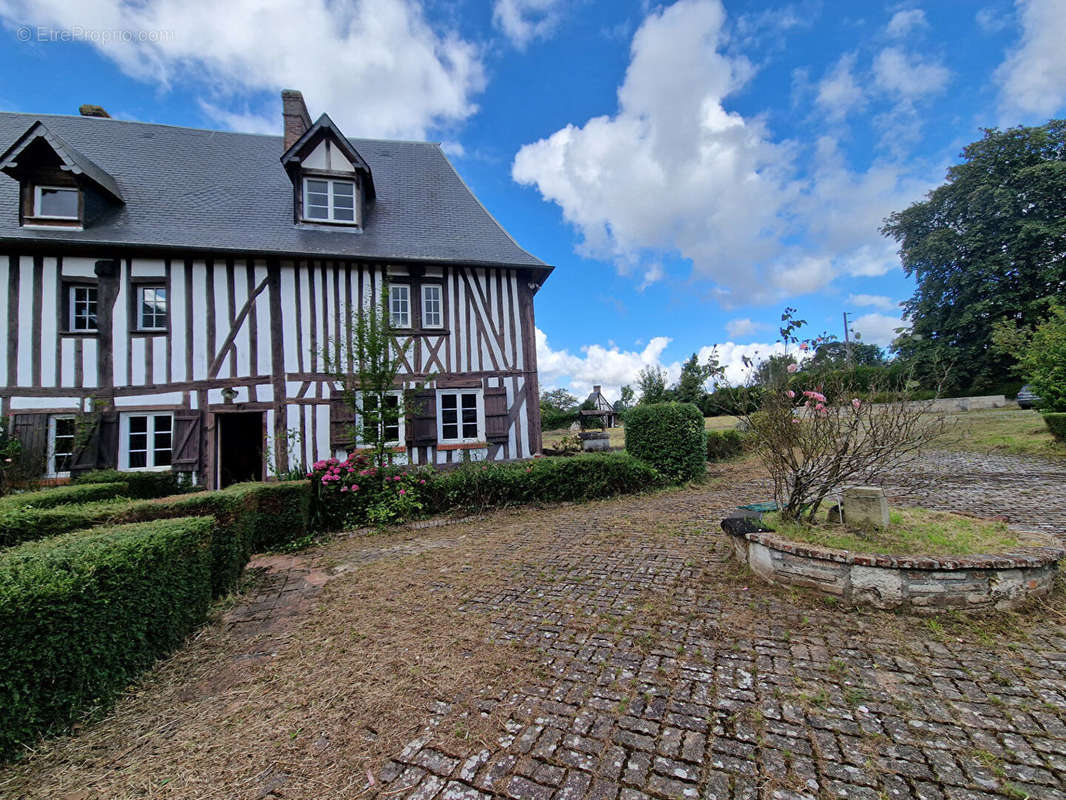 Maison à BOSGOUET