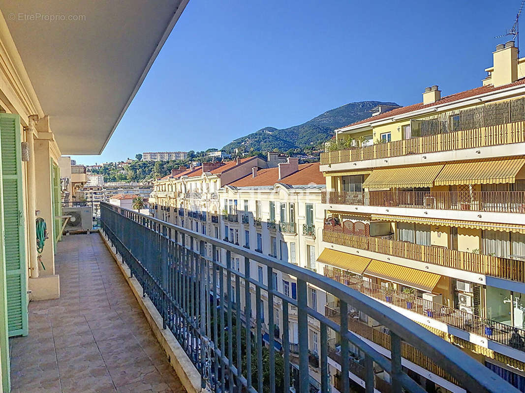 Appartement à MENTON