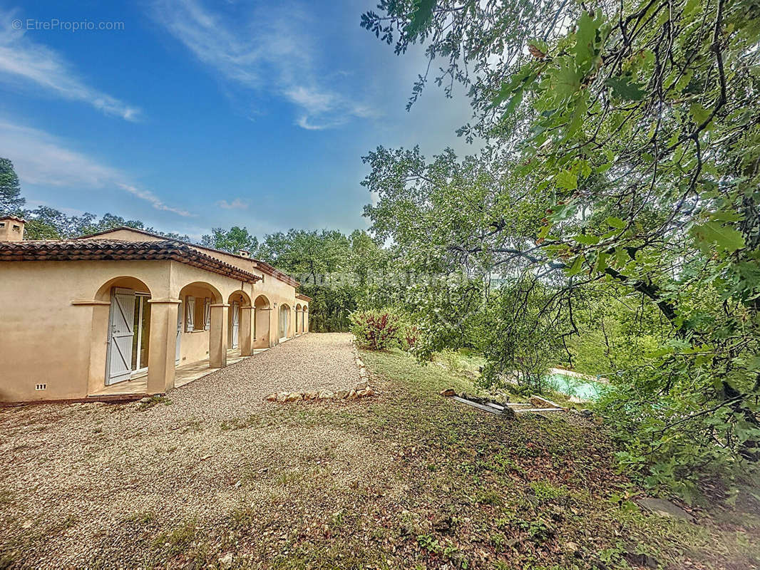 Maison à FAYENCE