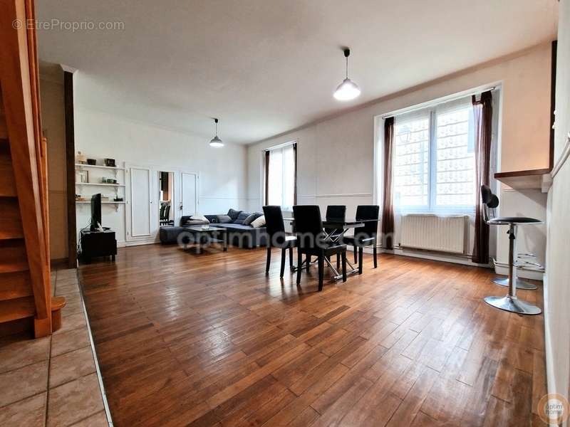 Appartement à ARPAJON