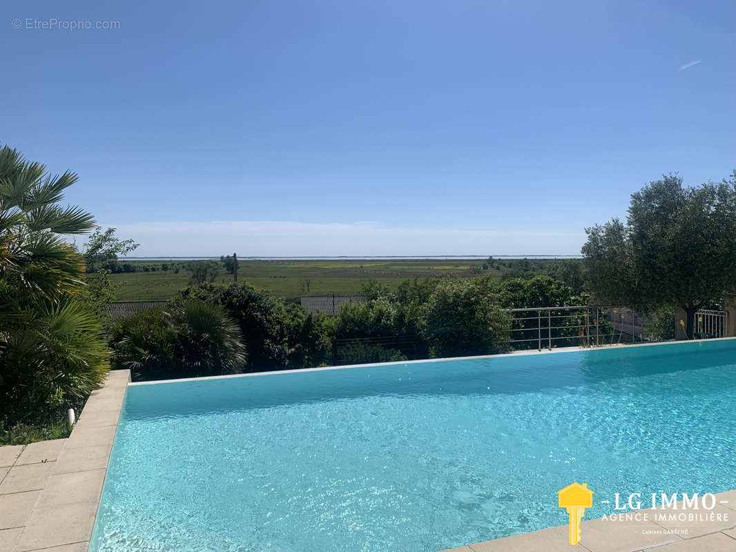 Maison à SAINT-FORT-SUR-GIRONDE