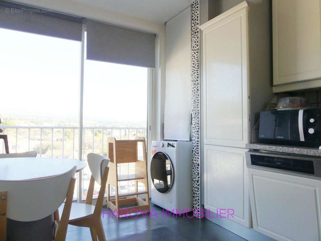 Appartement à MARSEILLE-13E