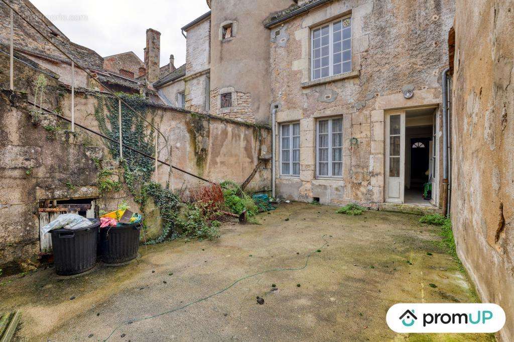 Appartement à CLAMECY