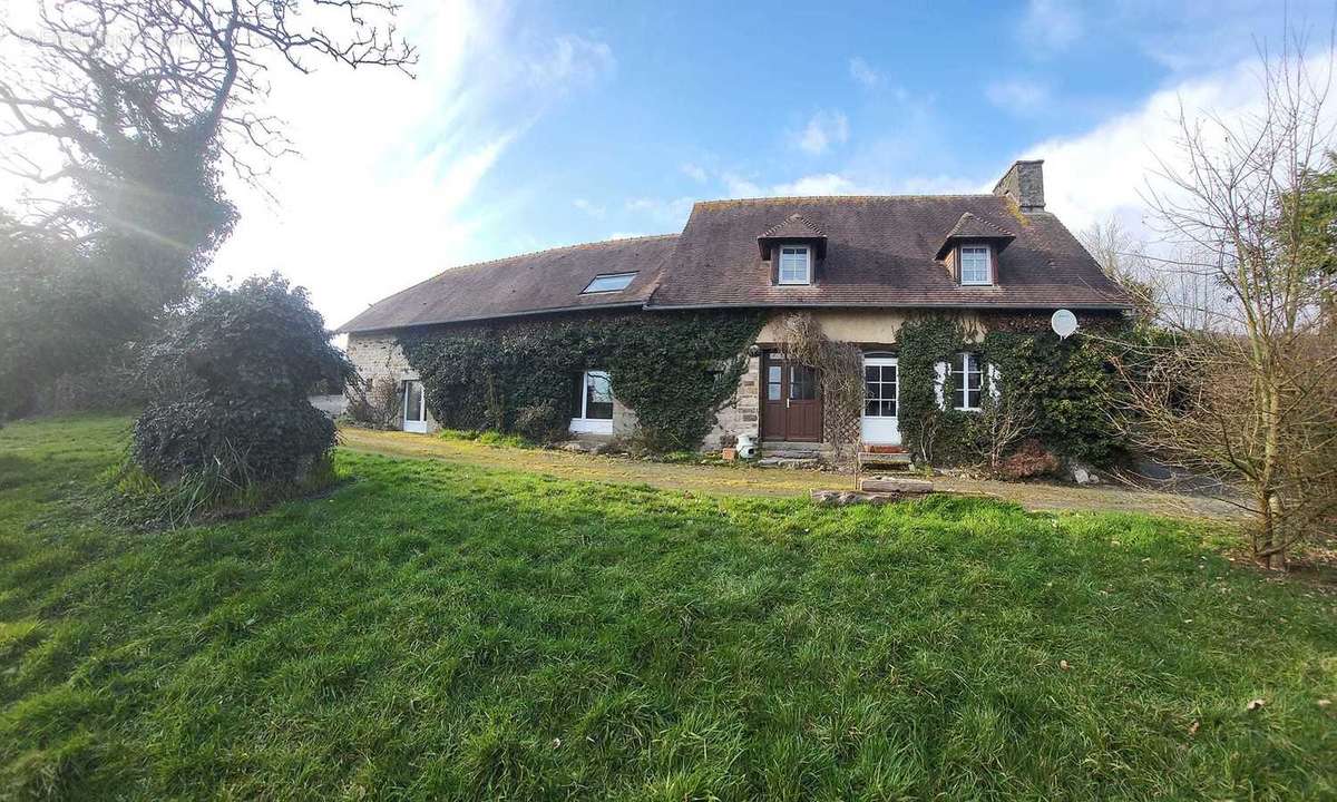 Maison à SAINT-VIGOR-DES-MONTS