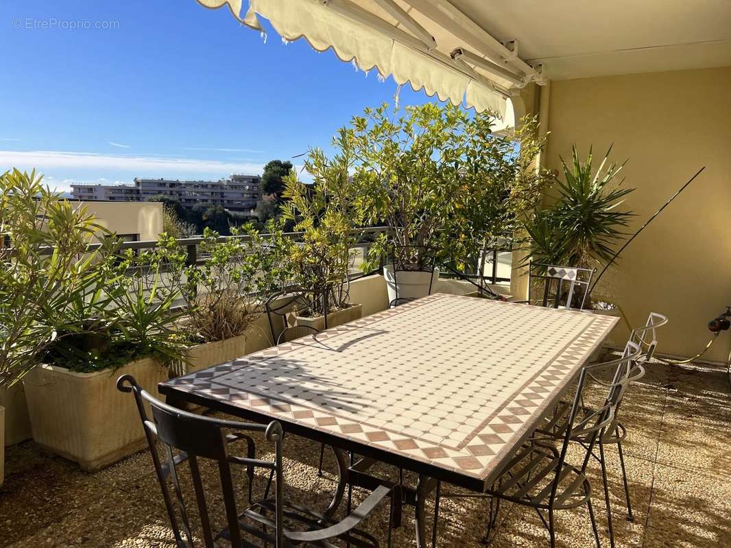 Appartement à NICE